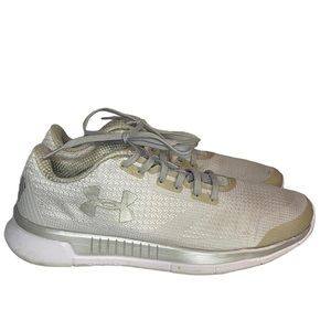 Under Armour Charged Women's Size 9‎ Silver Running Athletic Shoes